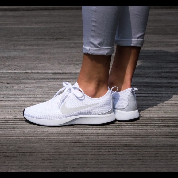 nike women's dualtone racer